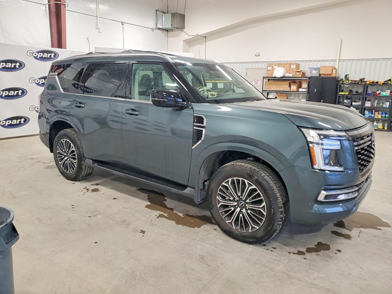 Nissan Armada Platinum