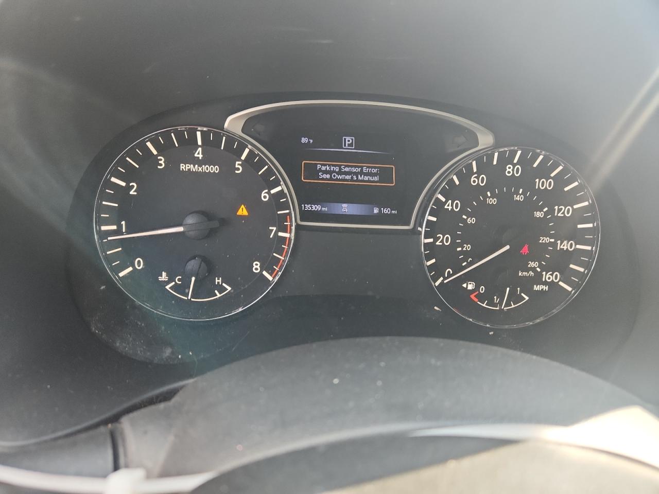 Nissan Pathfinder S