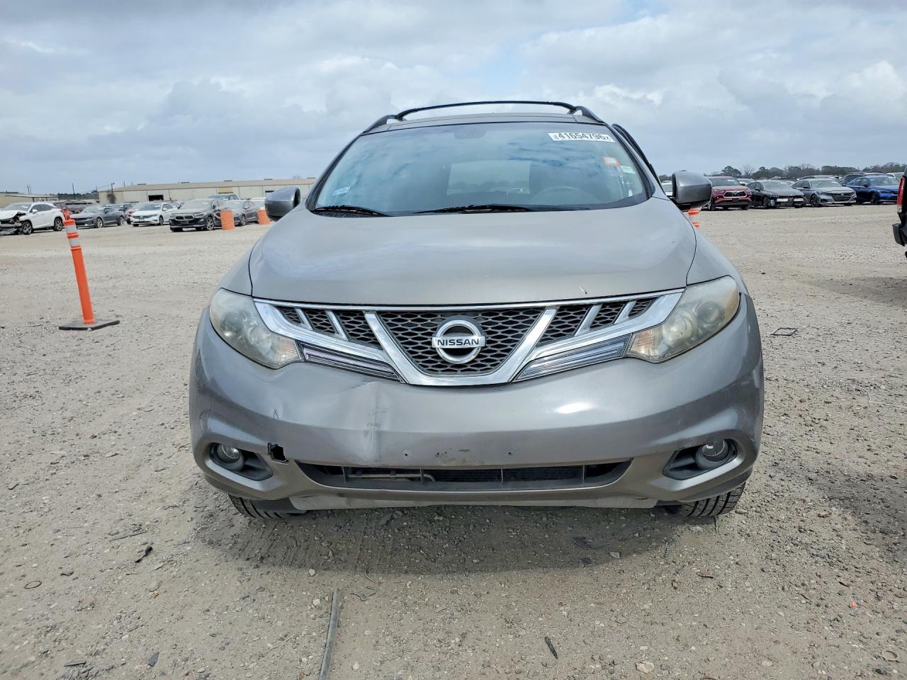 Nissan Murano S
