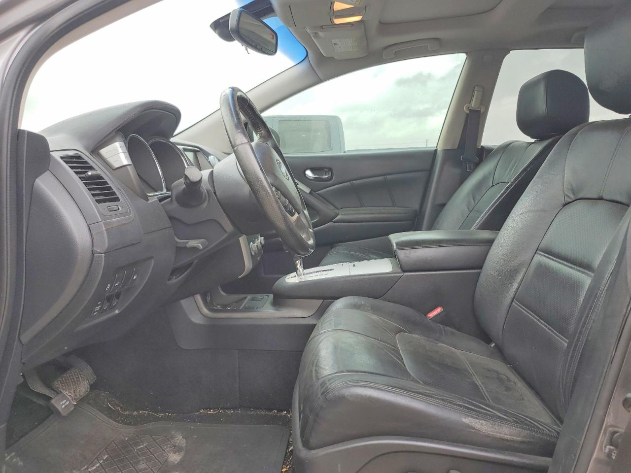 Nissan Murano S