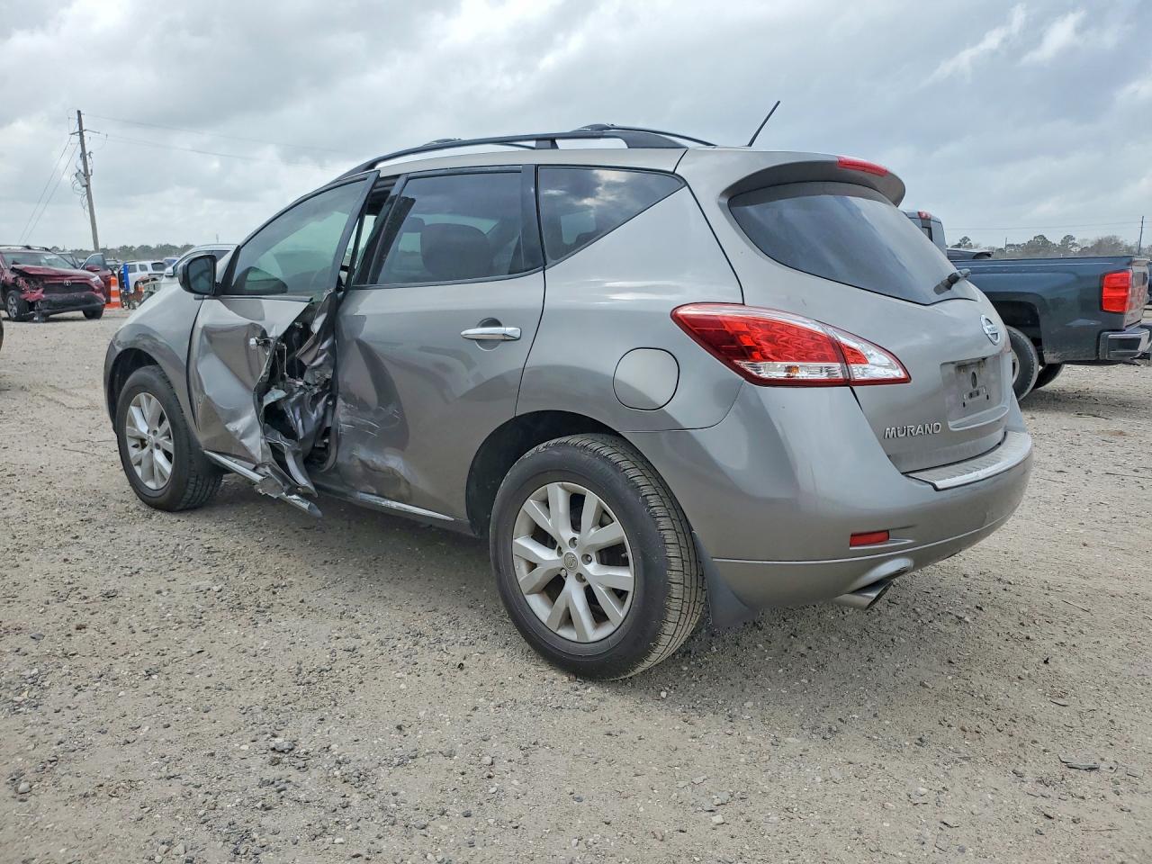 Nissan Murano S