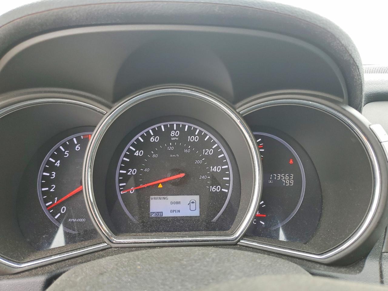 Nissan Murano S