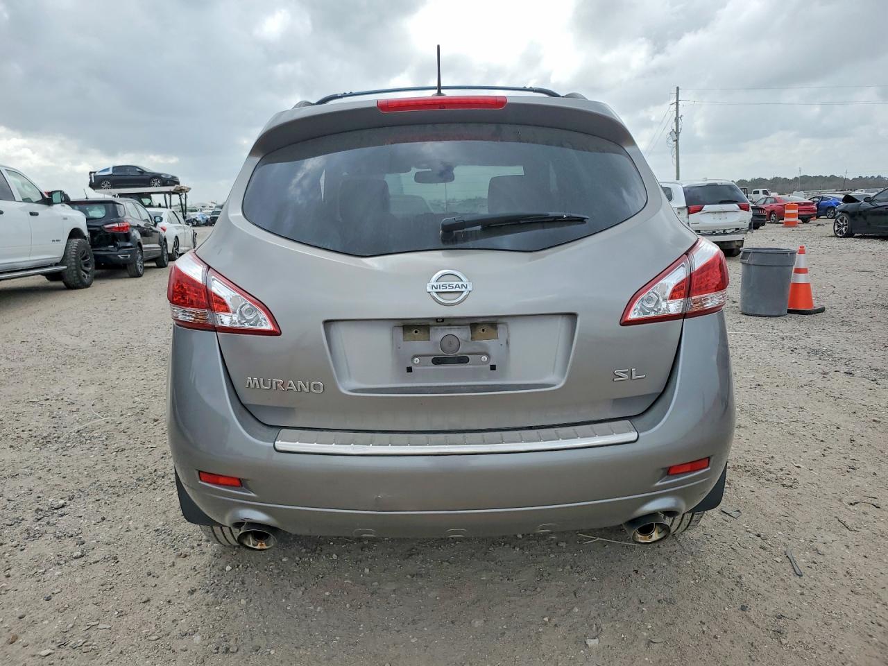 Nissan Murano S