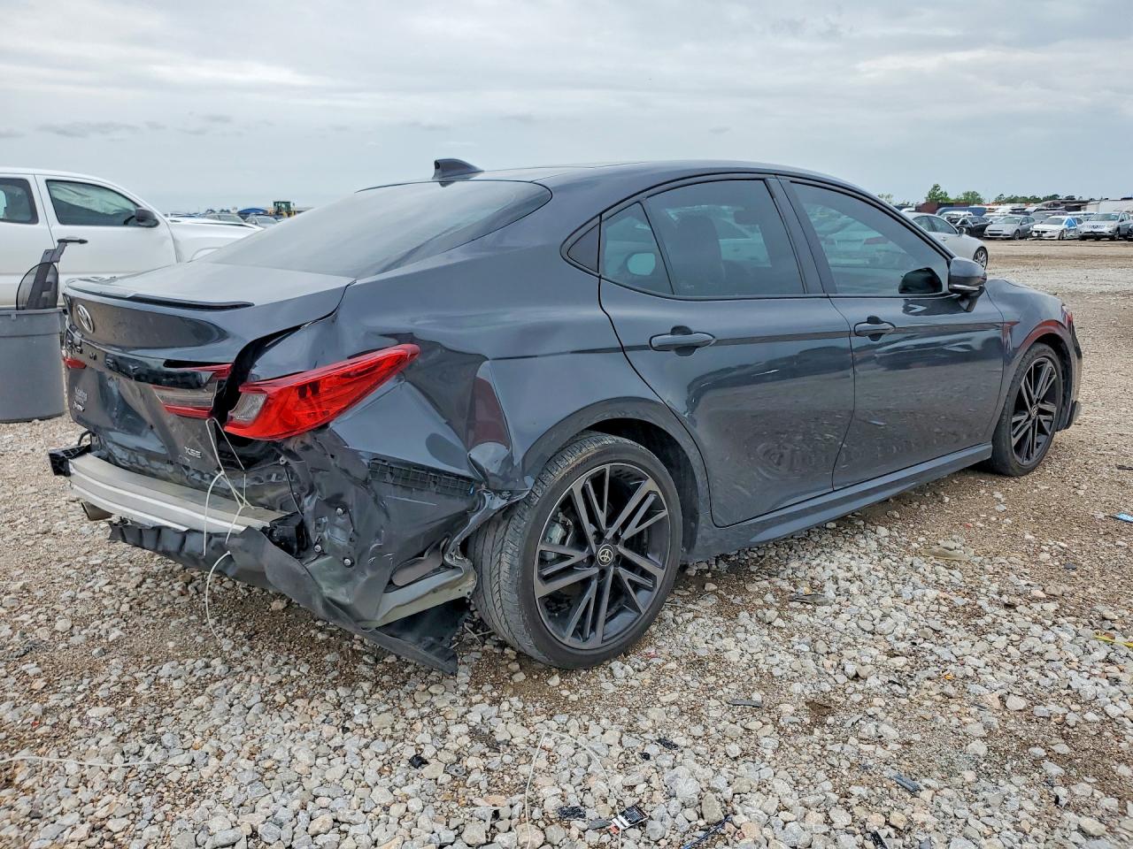 Toyota Camry Xse