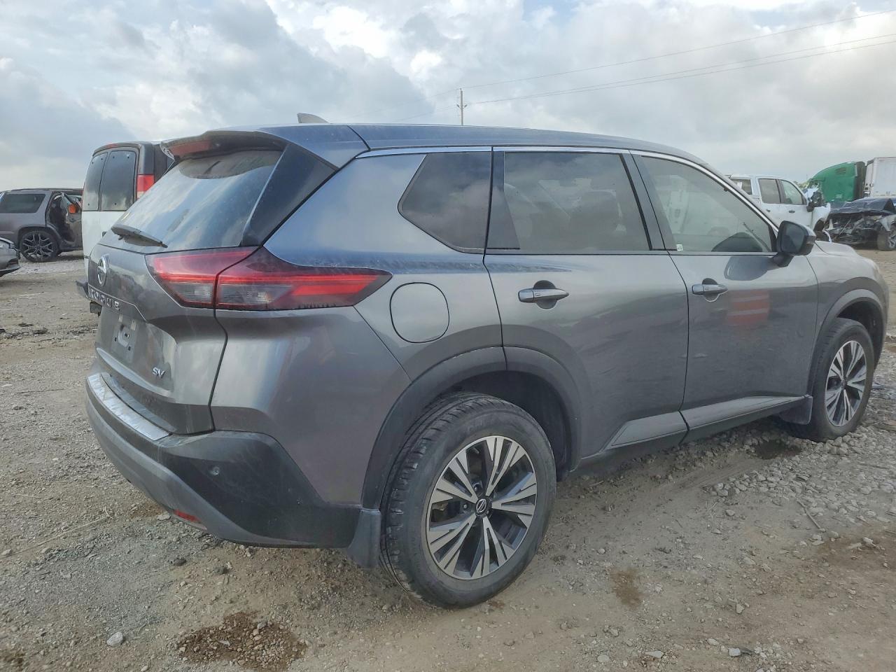 Nissan Rogue Sv