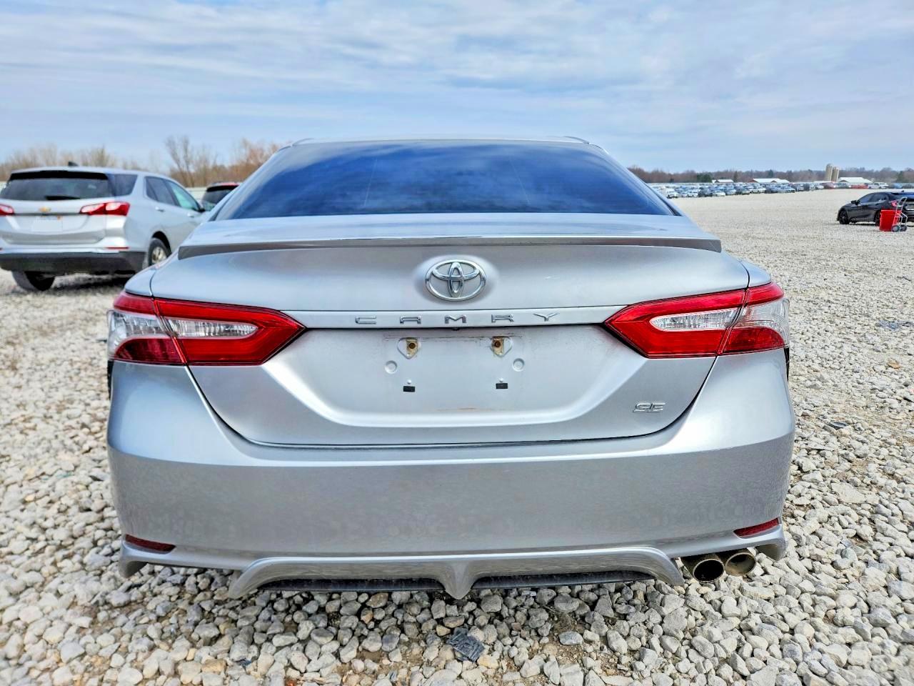 Toyota Camry Se