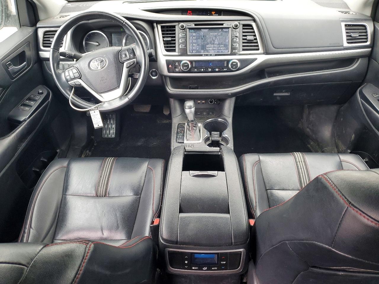 Toyota Highlander Se