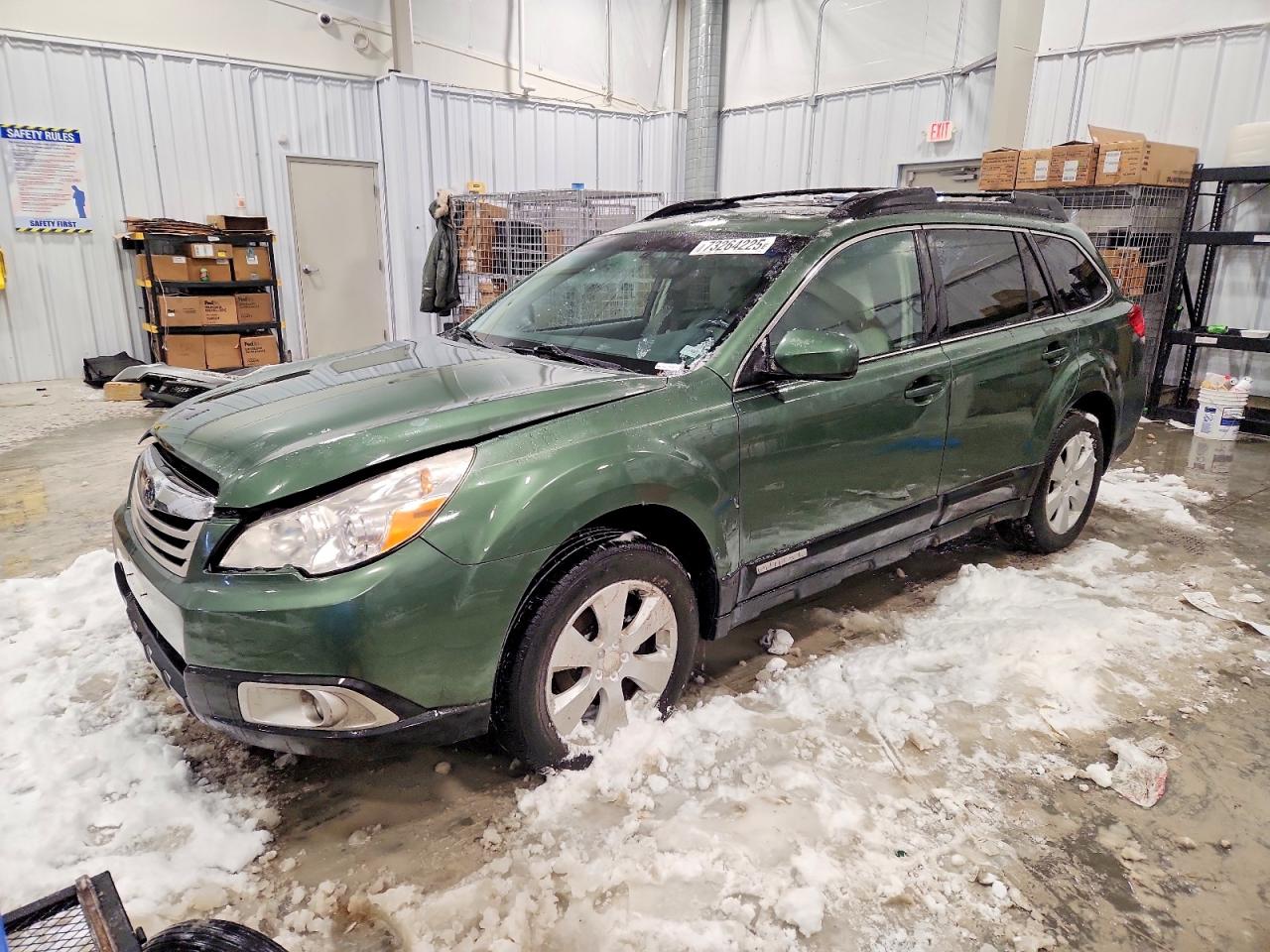 Salvage Subaru Outback Image