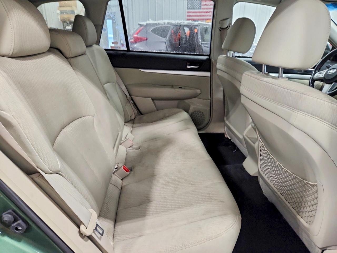 Subaru Outback 2.5i Premium