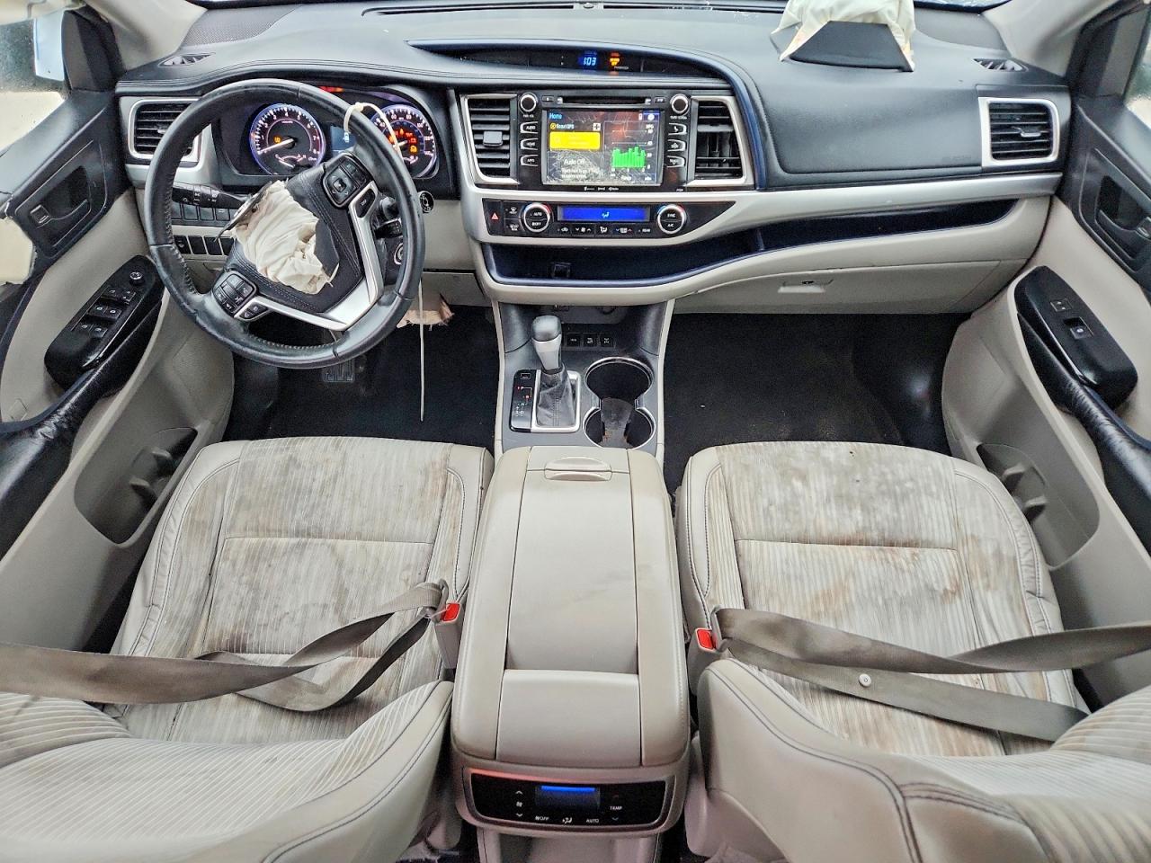 Toyota Highlander Le Plus