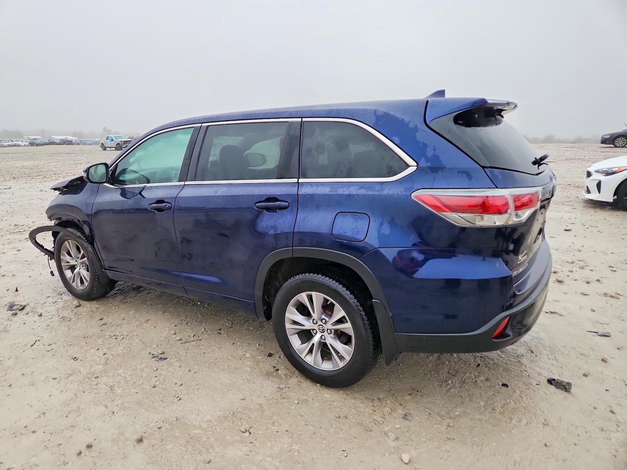 Toyota Highlander Le Plus