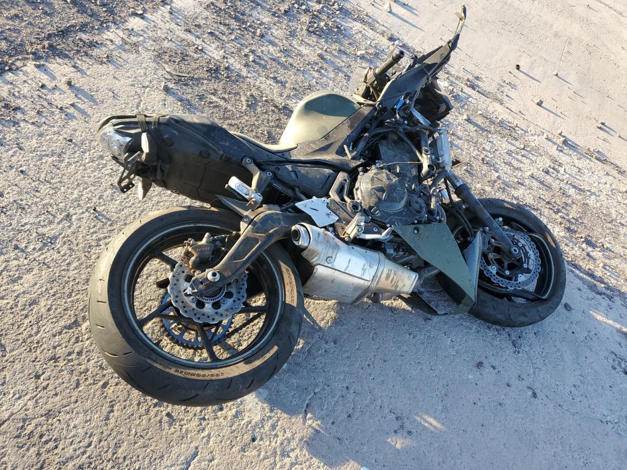 Salvage Kawasaki Ex650 P Image