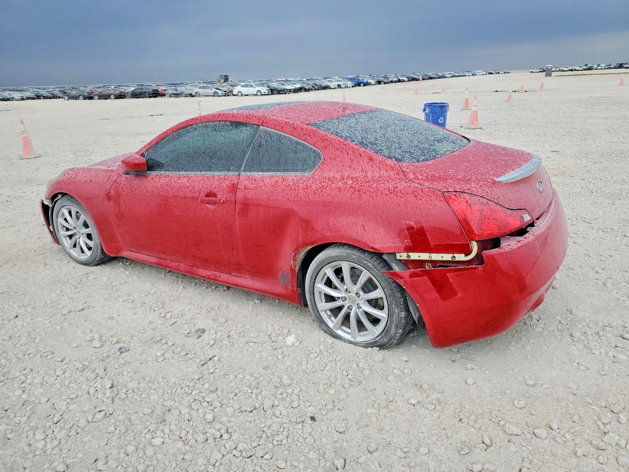 INFINITI G37 Base