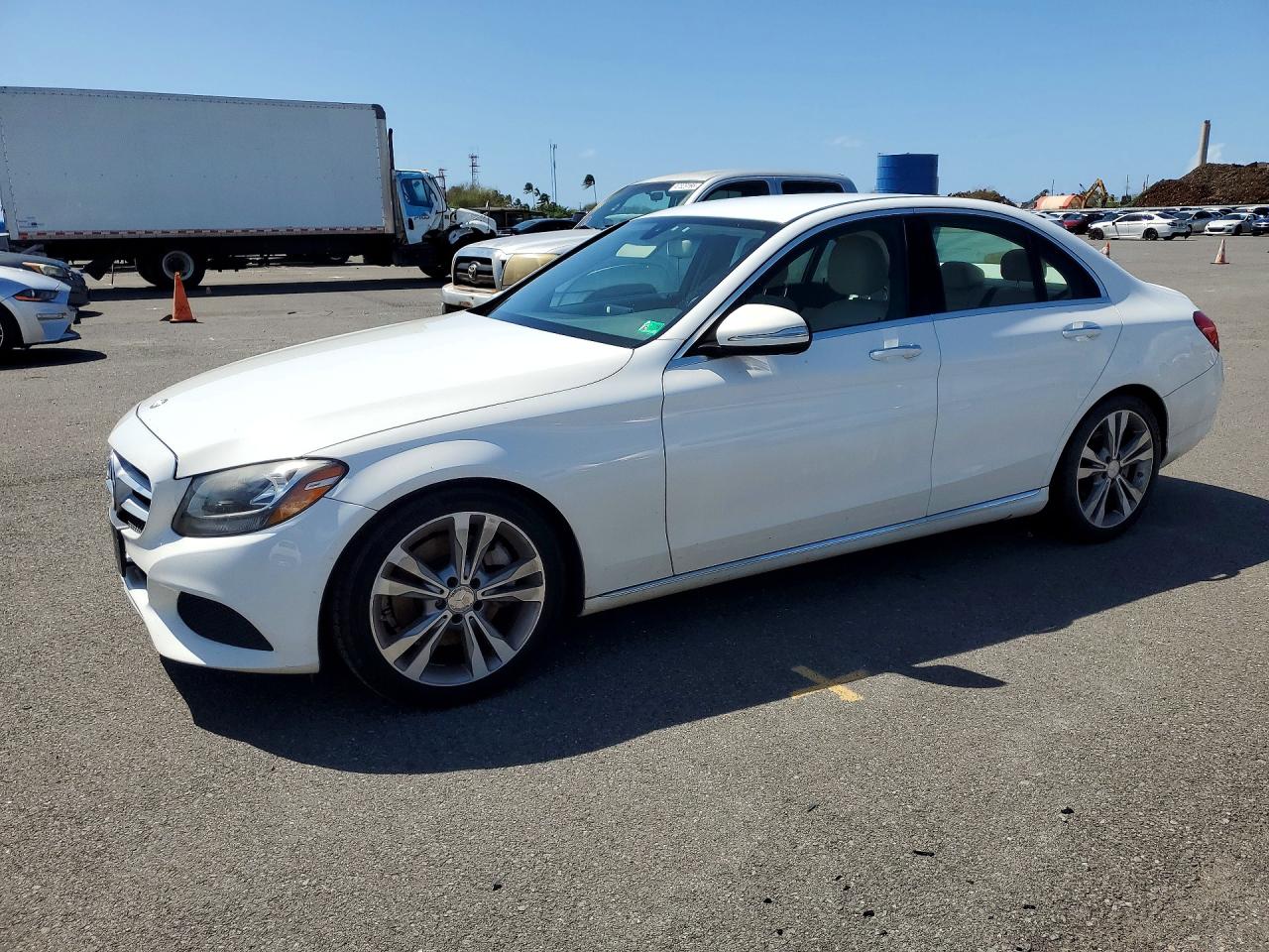 Salvage Mercedes-Benz C-Class Image