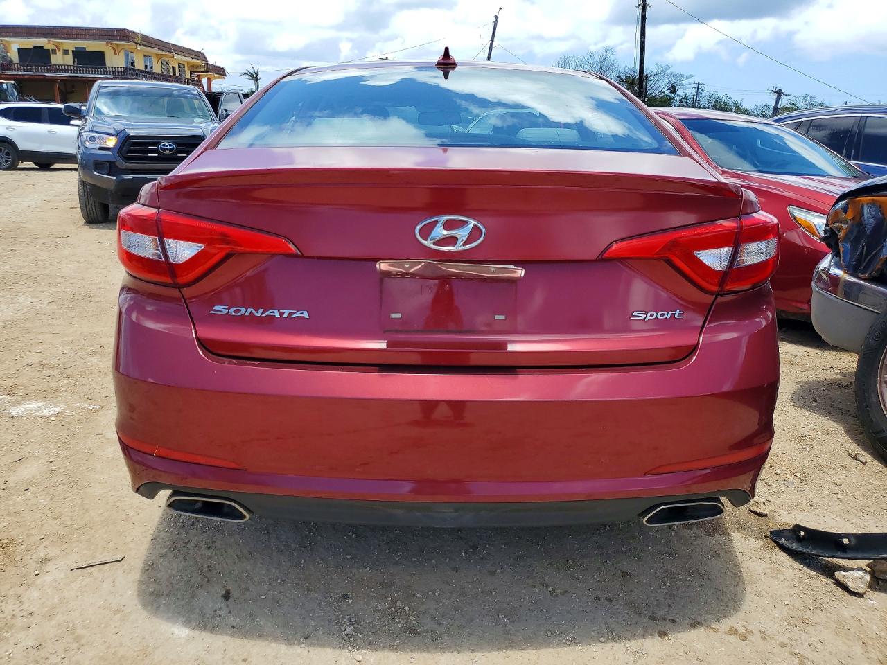 Hyundai SONATA Sport