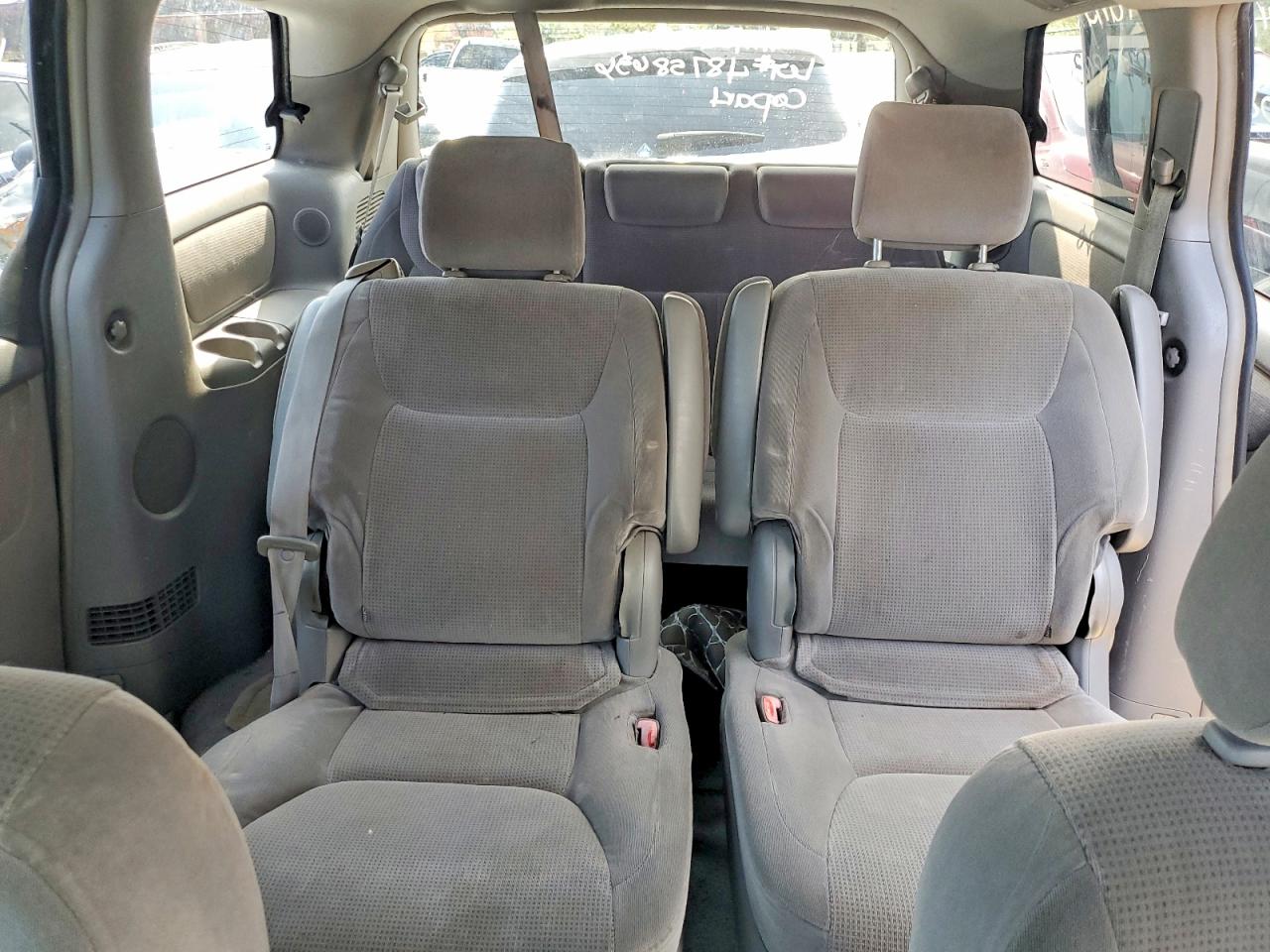 Toyota Sienna Ce 7 Passenger