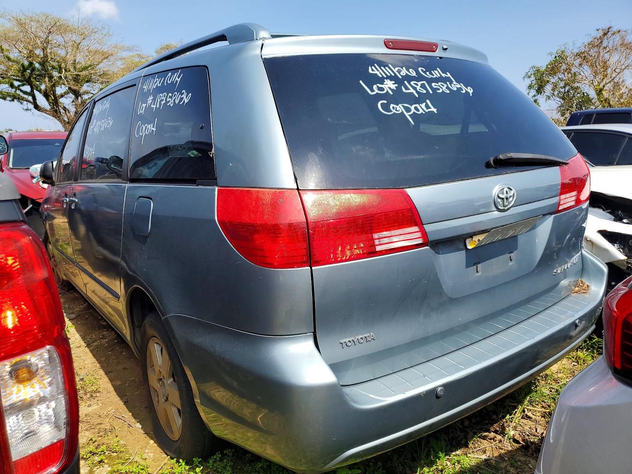 Toyota Sienna Ce 7 Passenger