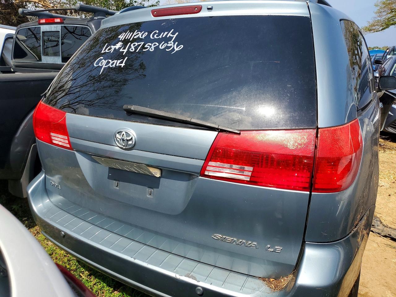 Toyota Sienna Ce 7 Passenger