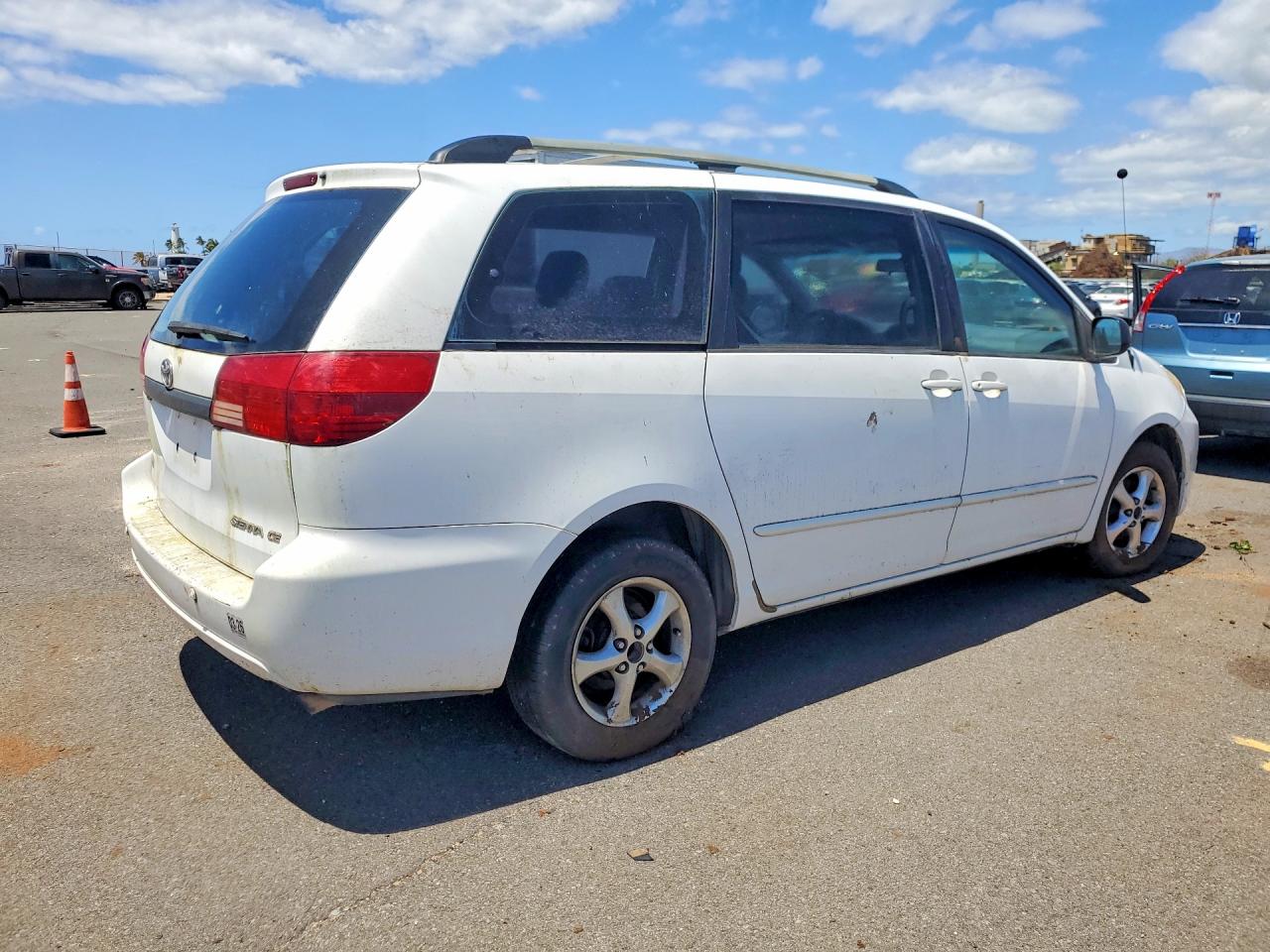 Toyota Sienna Ce 7 Passenger