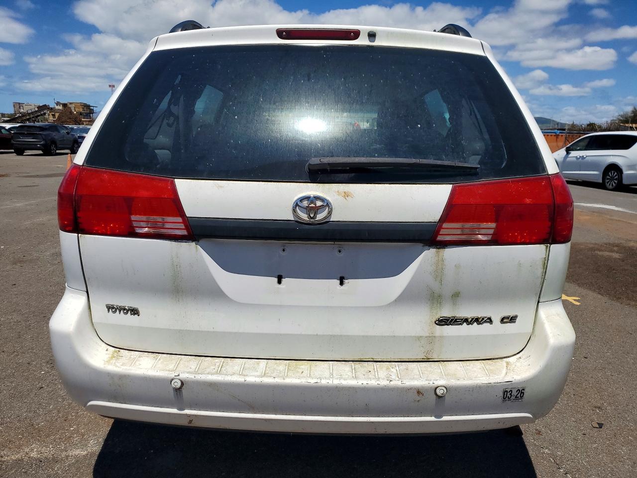 Toyota Sienna Ce 7 Passenger