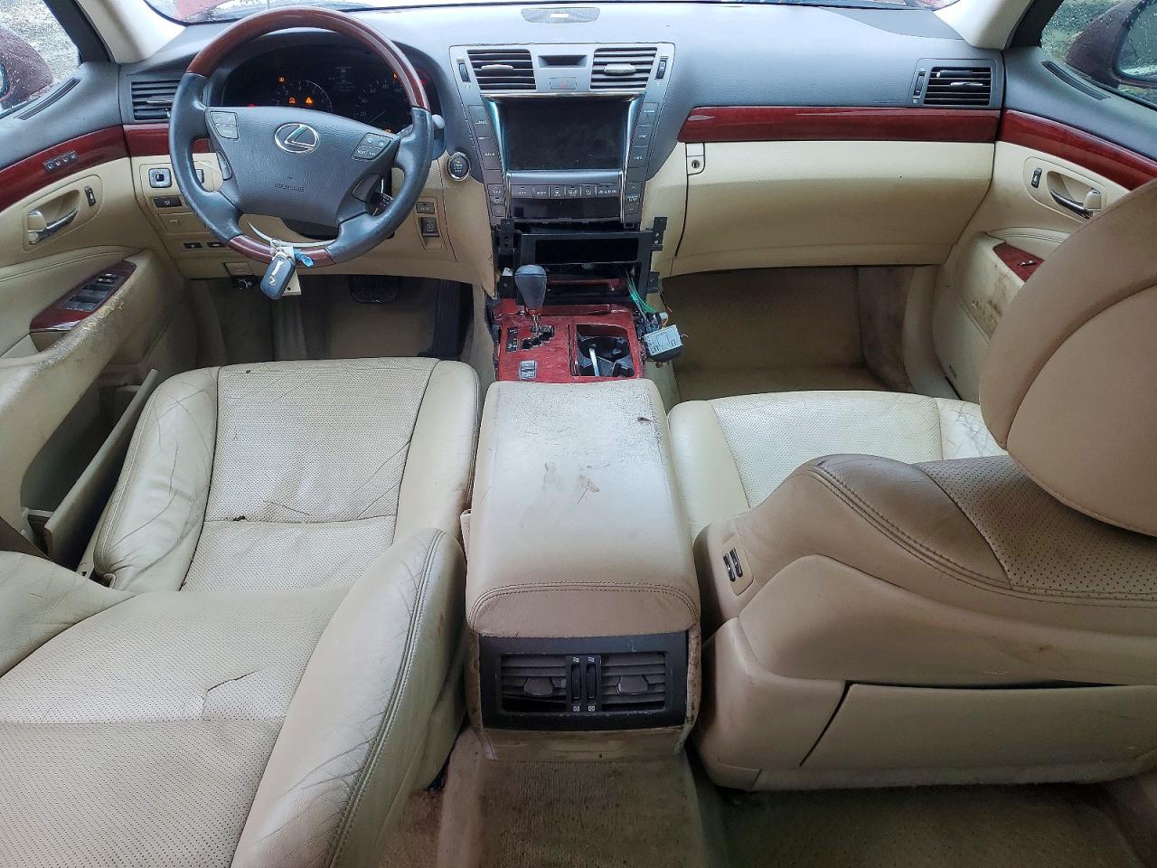 Lexus LS 460