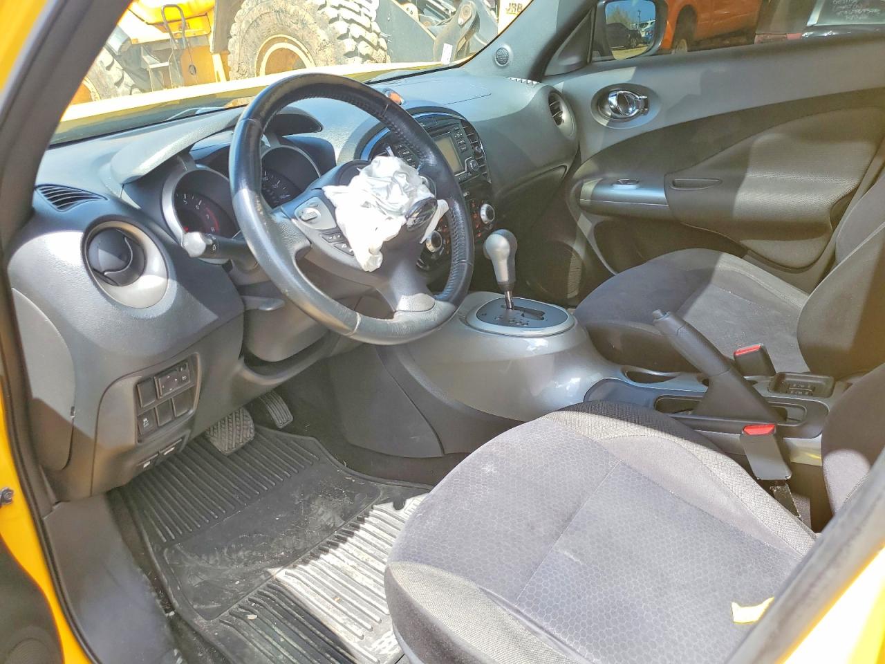 Nissan JUKE S