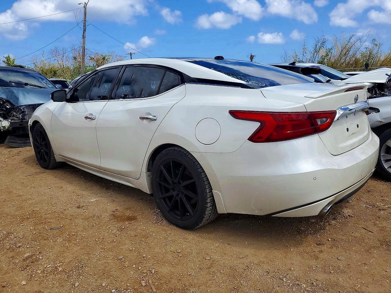 Nissan Maxima Platinum