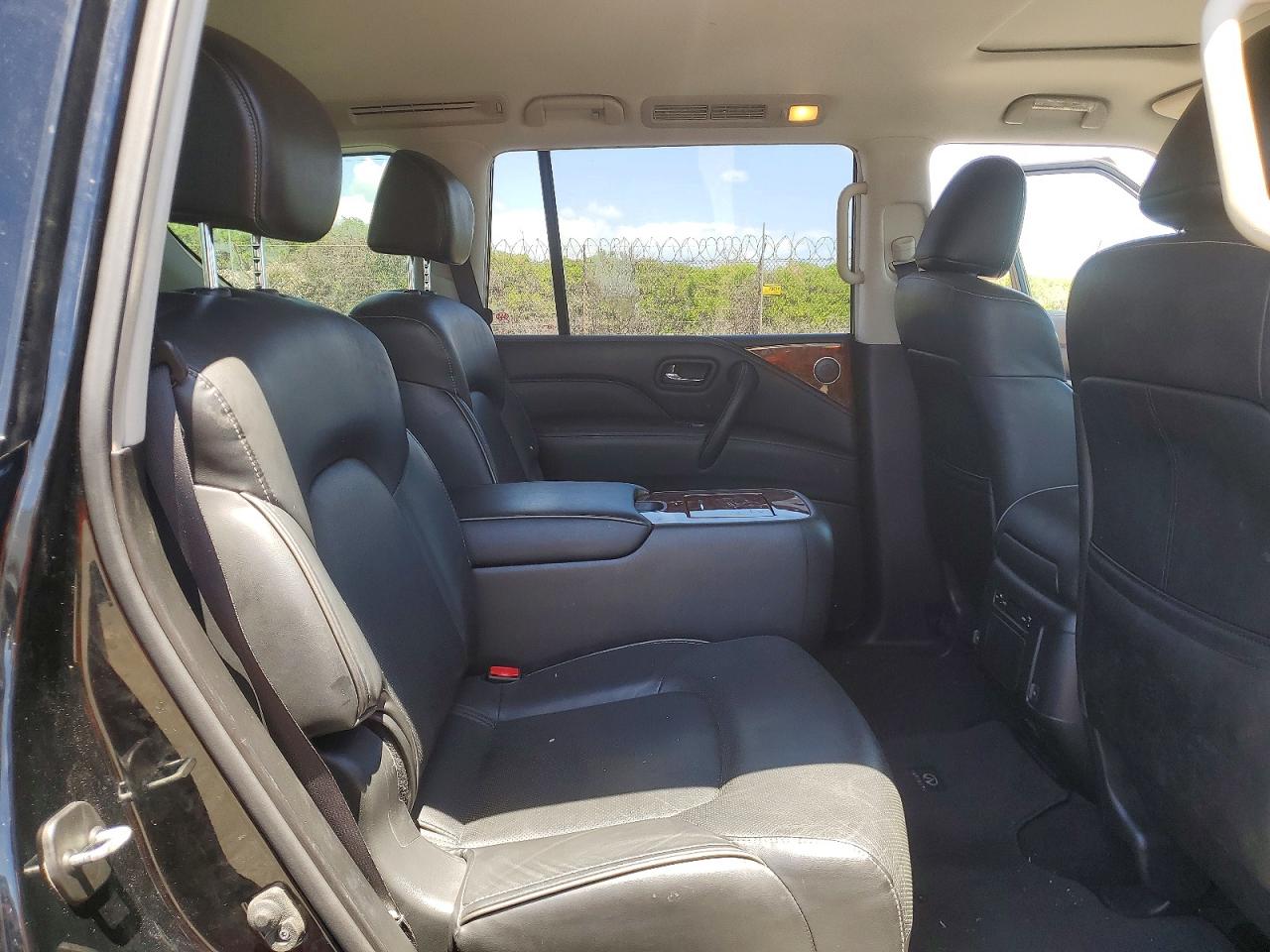 INFINITI Qx Base