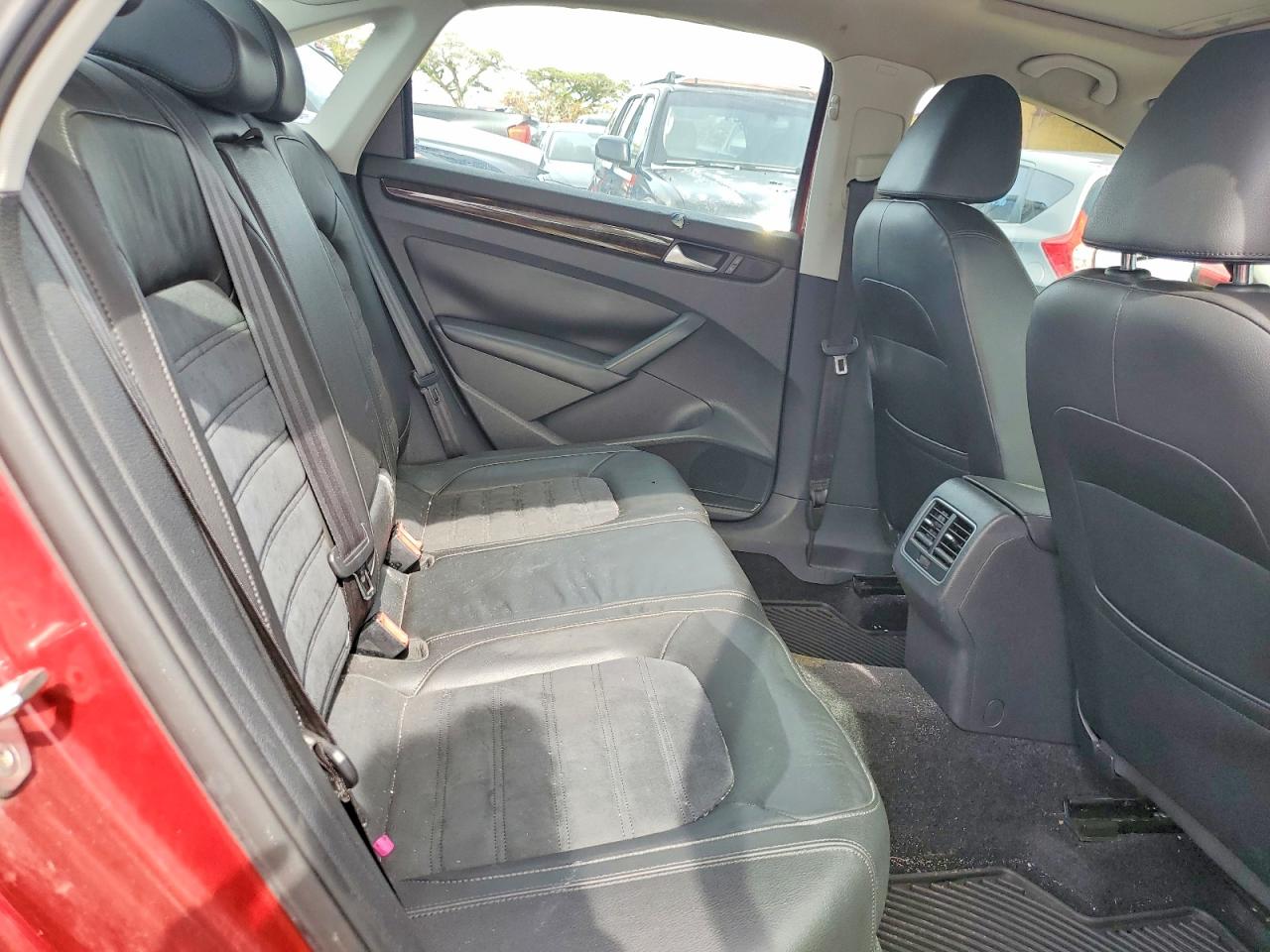 Volkswagen Passat Sel