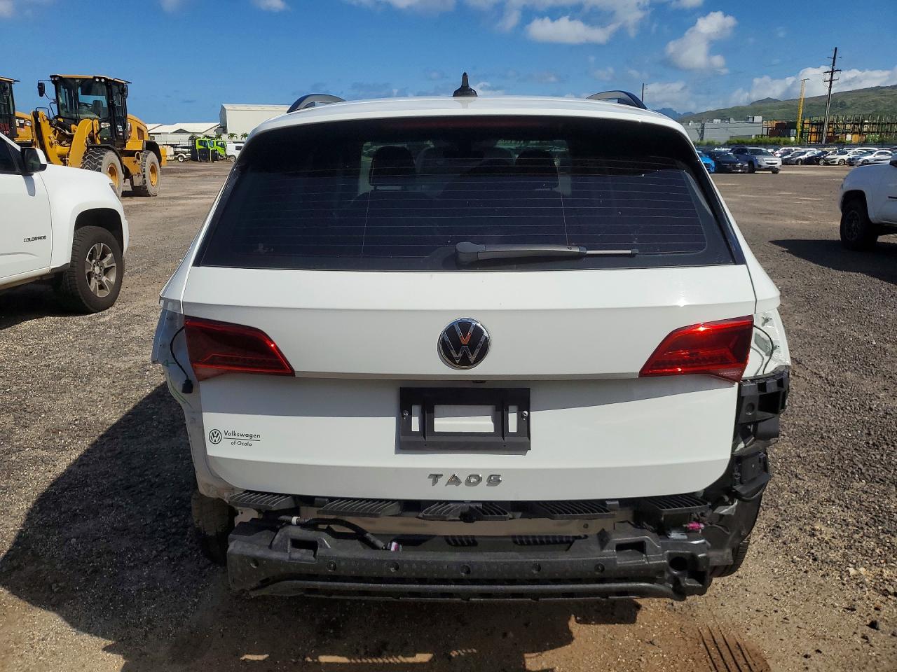 Volkswagen Taos S