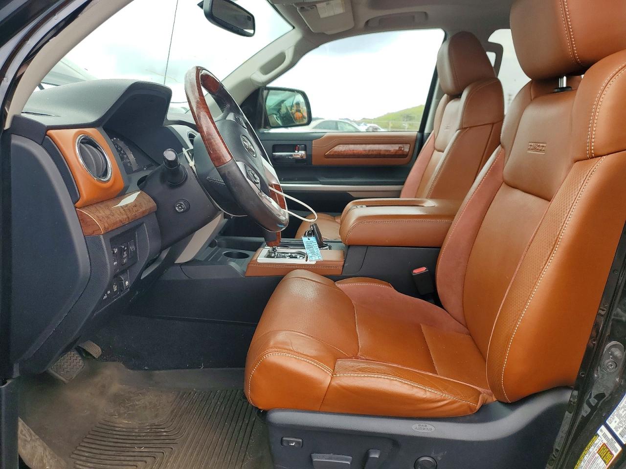 Toyota Tundra Crewmax 1794