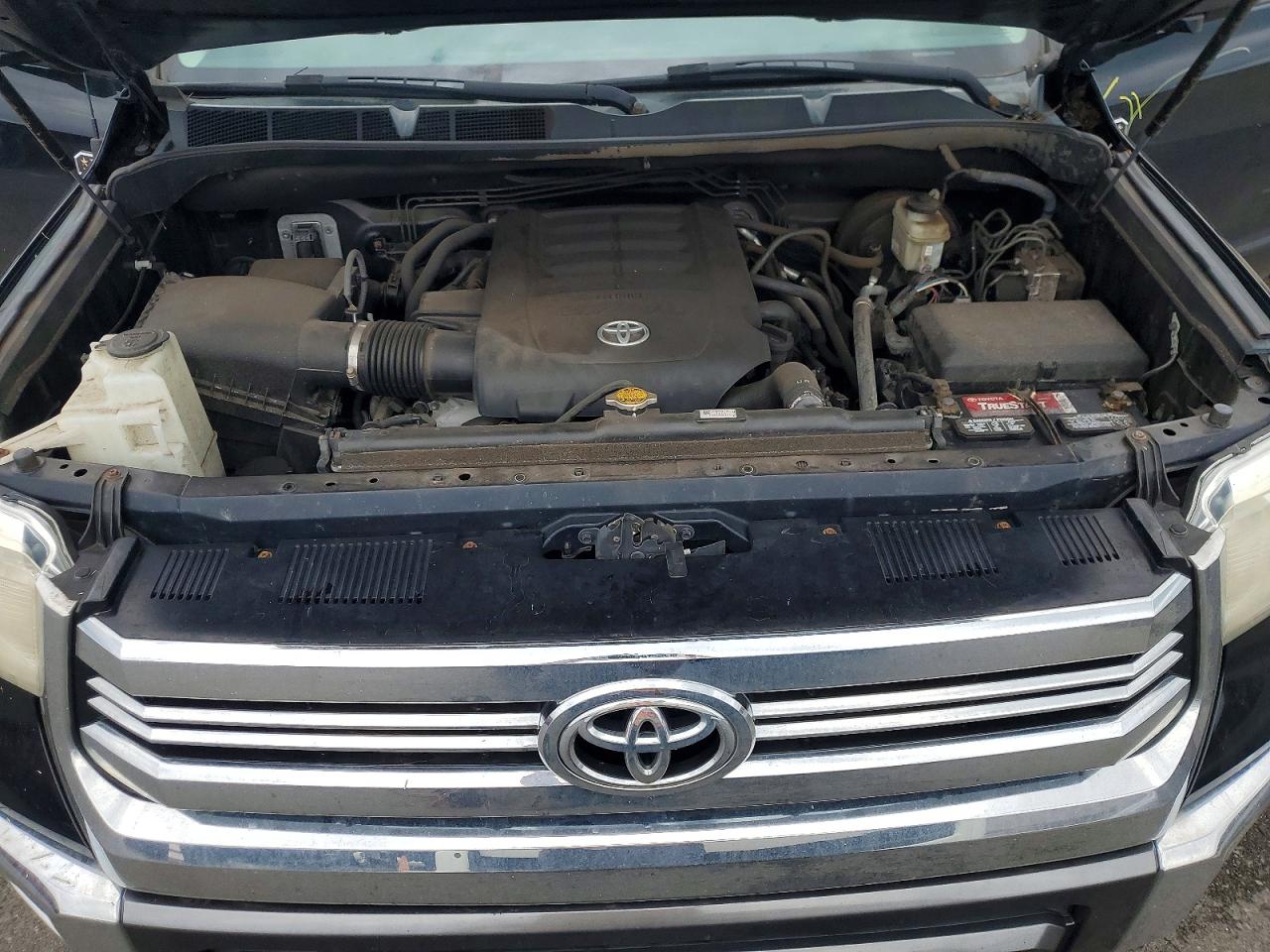 Toyota Tundra Crewmax 1794