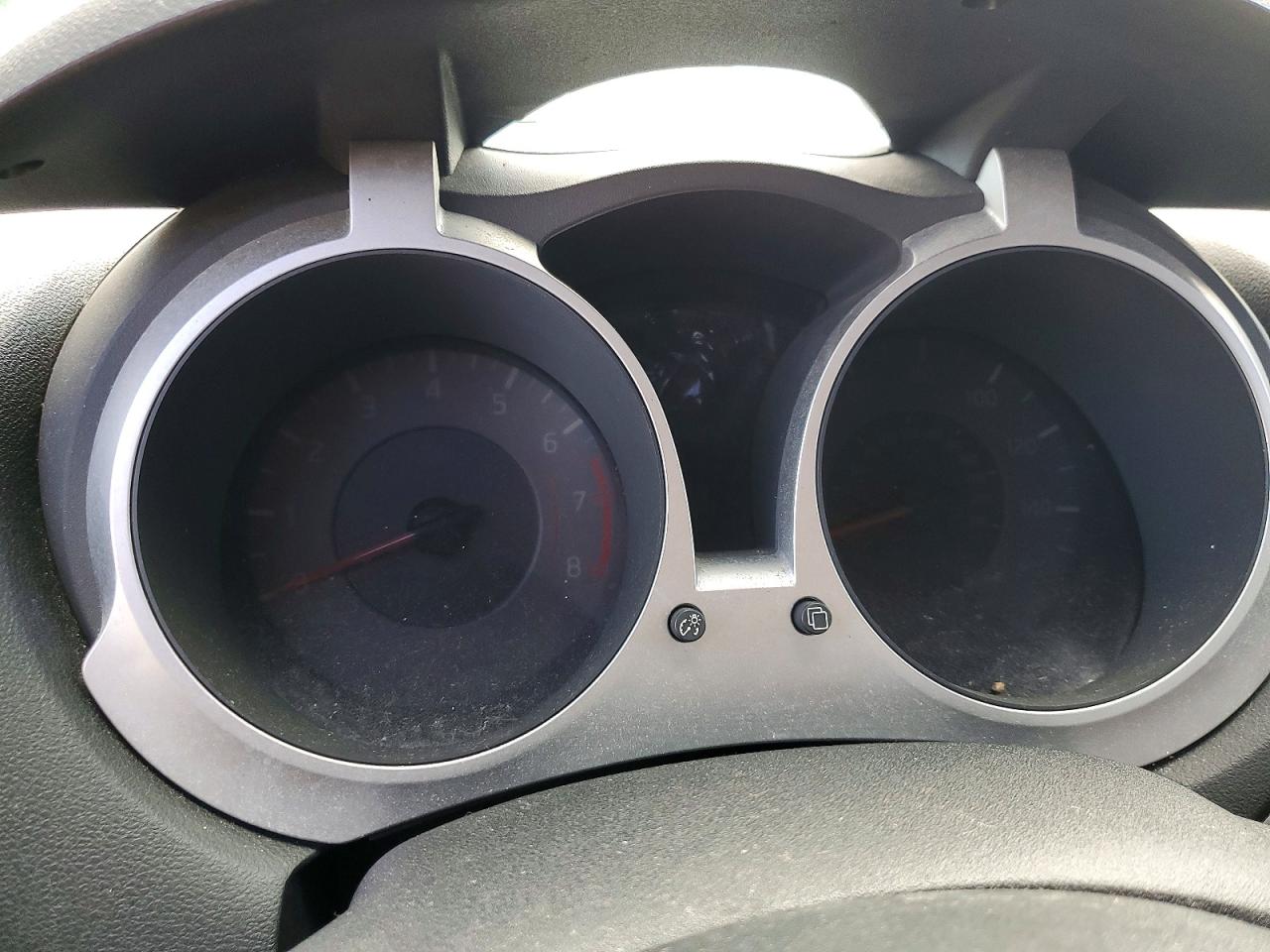 Nissan JUKE S