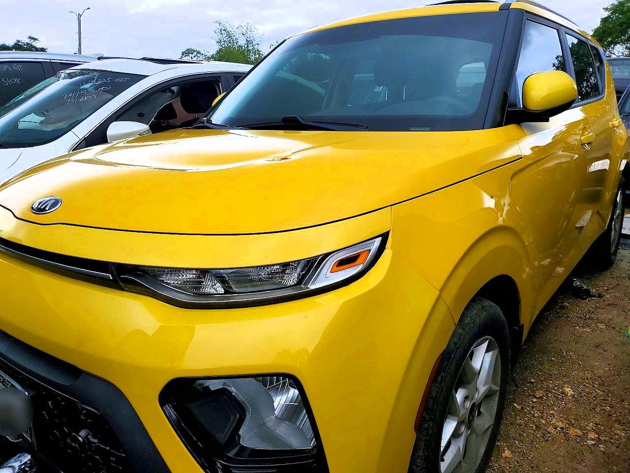 Salvage Kia Soul Image