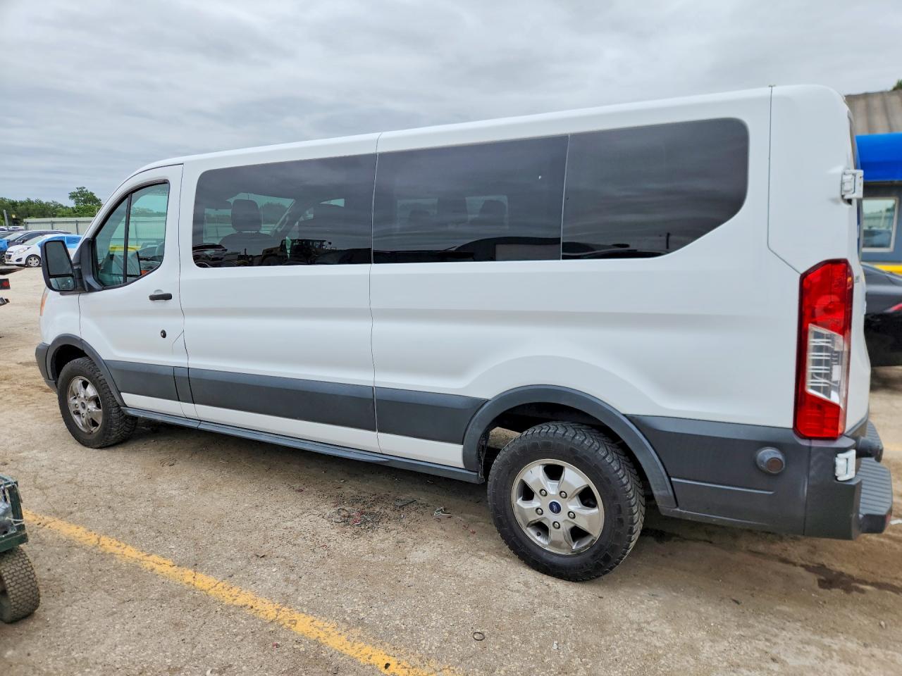 Ford Transit T-350