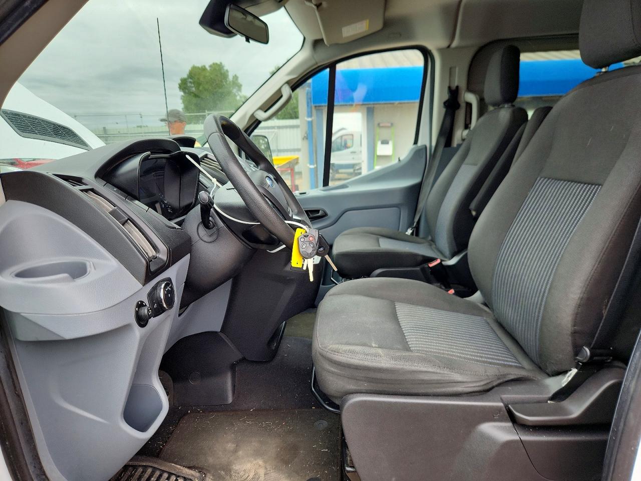 Ford Transit T-350