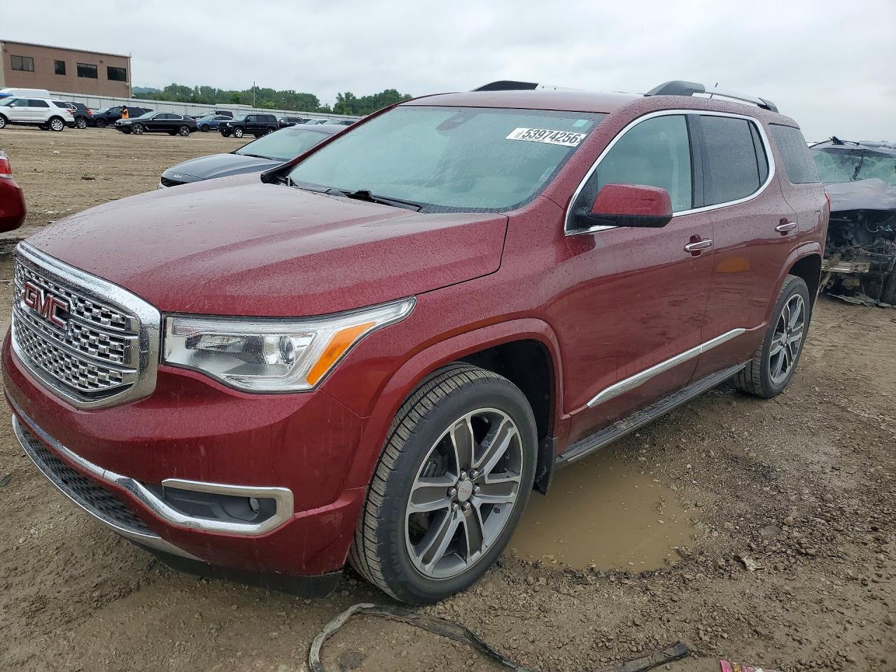 Salvage GMC Acadia Image