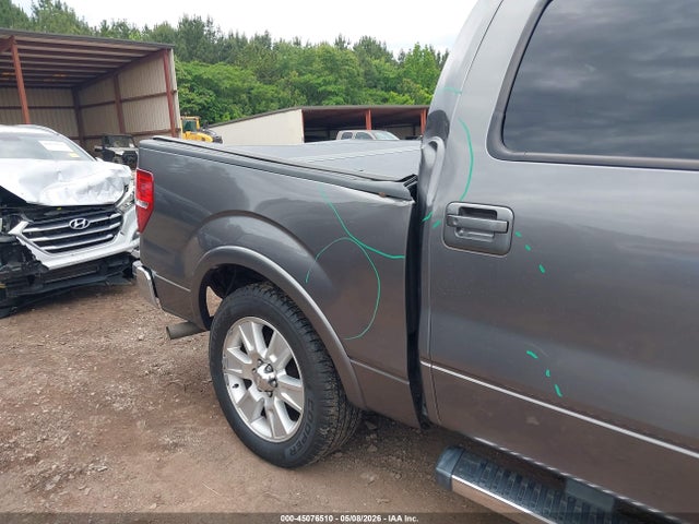 Ford F-150 Lariat
