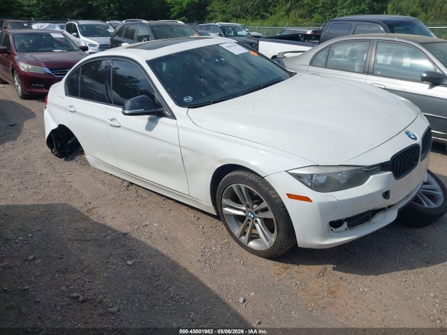 Salvage BMW 3 Series Image
