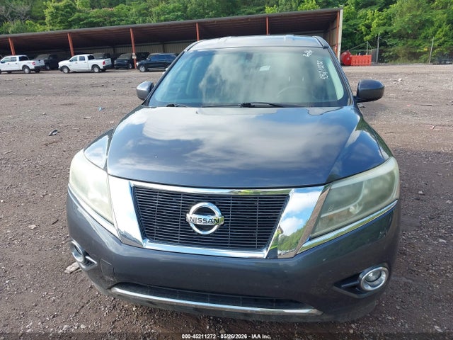 Nissan Pathfinder S