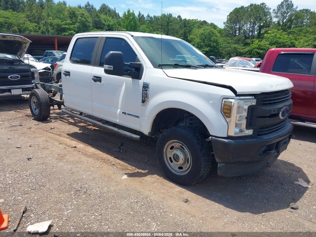 Salvage Ford F-250 Image