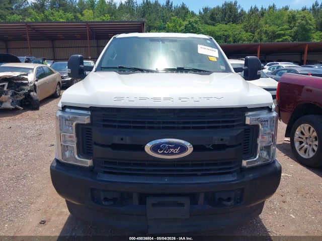 Ford F-250 Xl