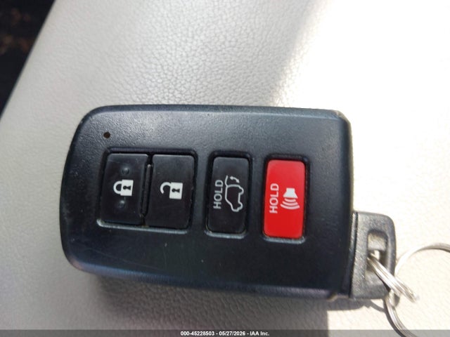 Toyota Highlander Xle V6