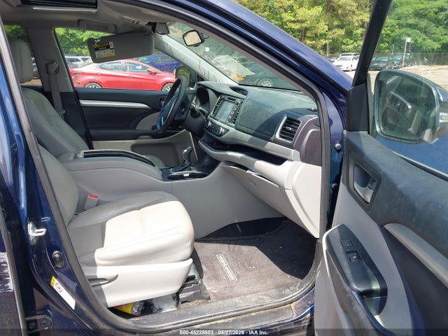 Toyota Highlander Xle V6
