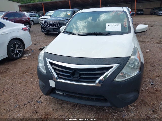 Nissan Versa 1.6 Sv