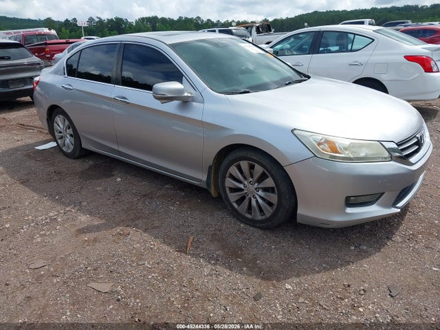 Salvage Honda Accord Image