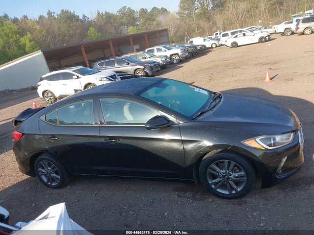 Hyundai ELANTRA Value Edition