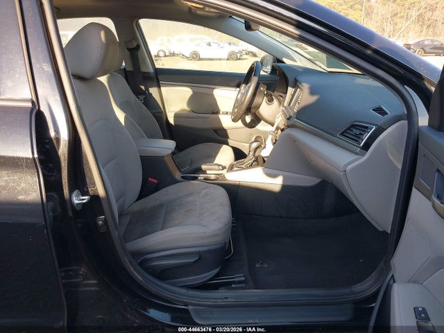 Hyundai ELANTRA Value Edition