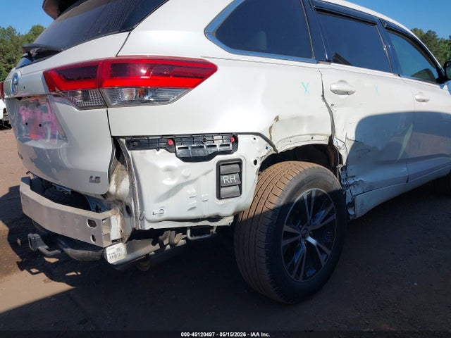 Toyota Highlander Le Plus