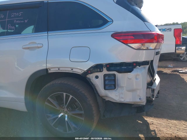 Toyota Highlander Le Plus